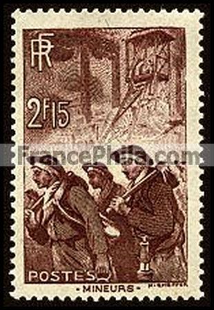 France stamp Yv. 390